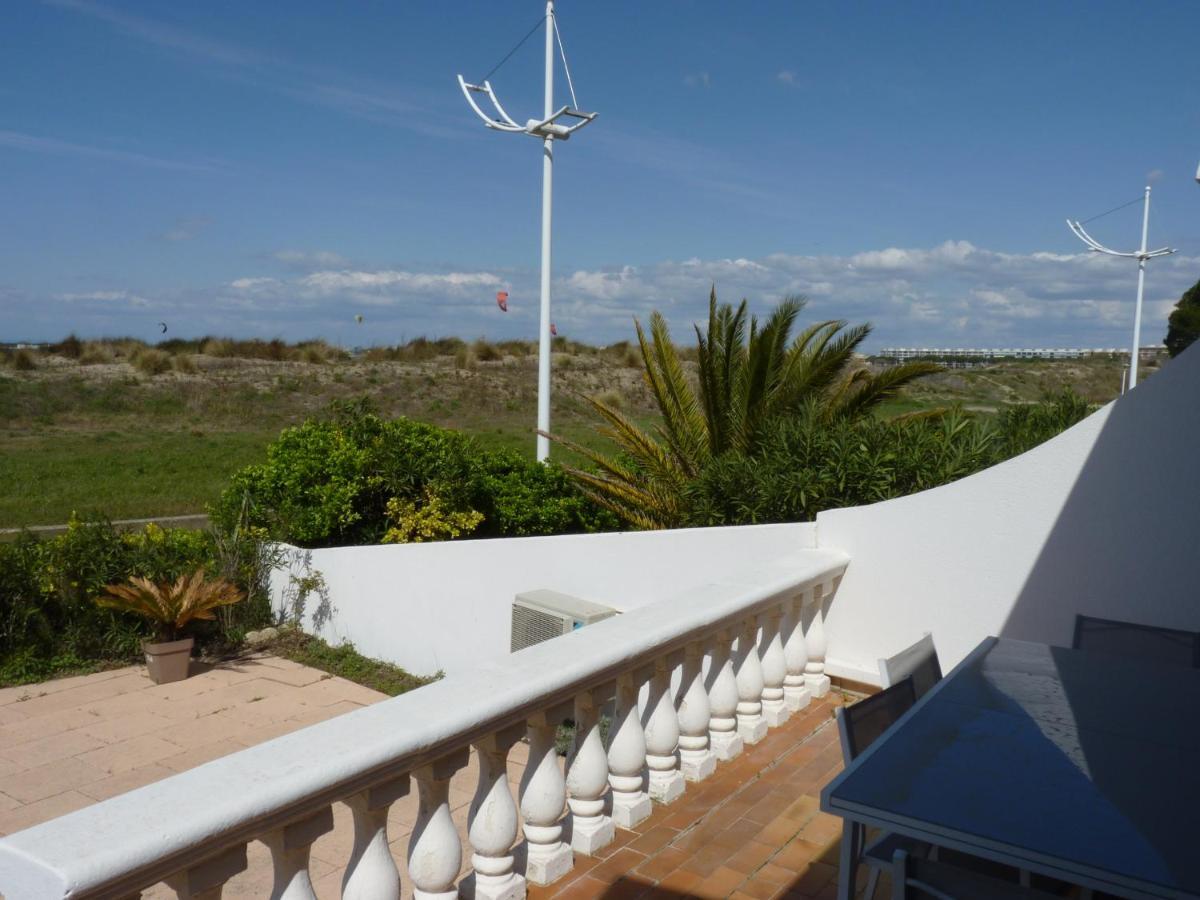 Appartement rez de jardin face a la mer Le Grau-du-Roi Exterior foto